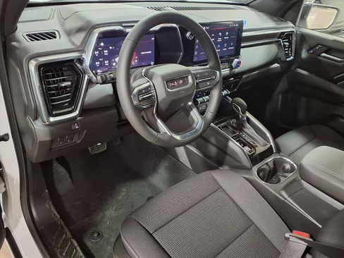 Used 2026 GMC Canyon Elevation image 14