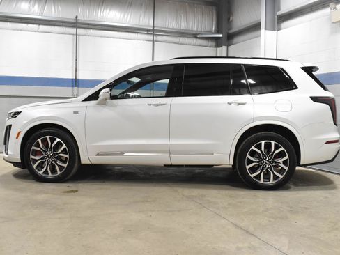 Certified 2025 Cadillac XT6 Sport w/ Technology Package AWD/4WD image 25