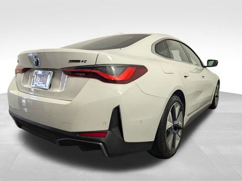Used 2023 BMW i4 eDrive40 w/ Premium Package image 60