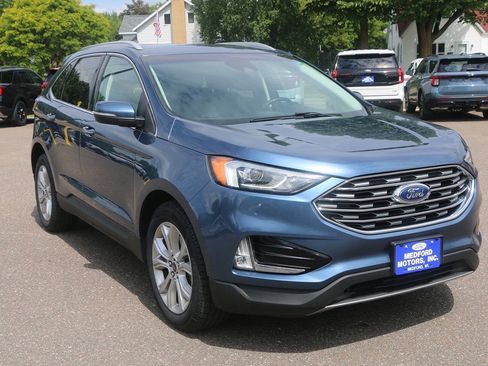 Used 2019 Ford Edge Titanium AWD/4WD image 8