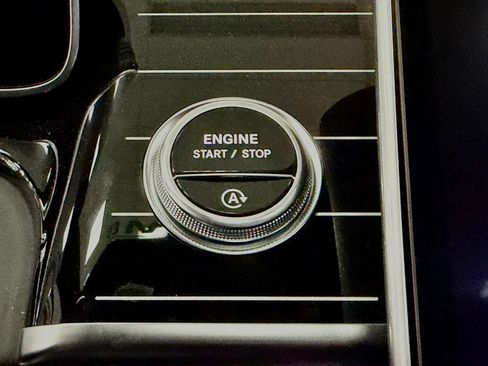 Used 2024 Mercedes-Benz S 580 4MATIC Sedan image 29