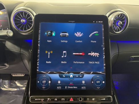 Used 2022 Mercedes-Benz SL 55 AMG 4MATIC image 20