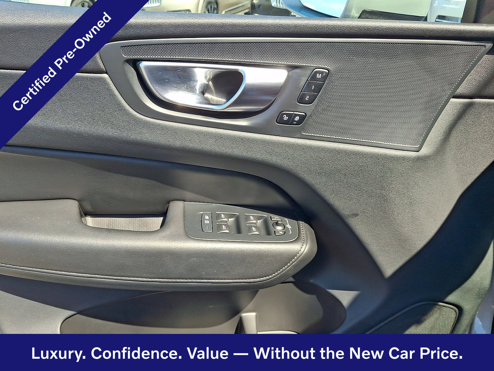 Certified 2023 Volvo XC60 B5 Plus w/ Climate Package AWD/4WD image 13