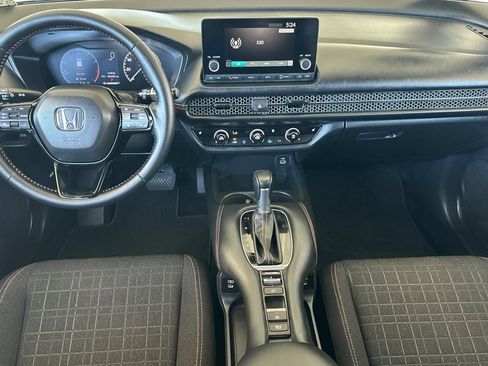 Certified 2025 Honda HR-V Sport image 13