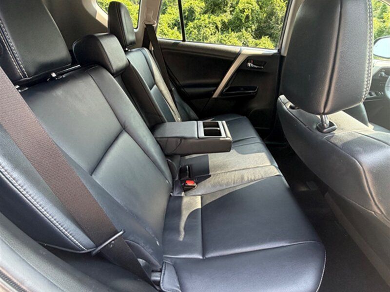 Used 2017 Toyota RAV4 Limited w/ Carpet Mat Package AWD/4WD image 19