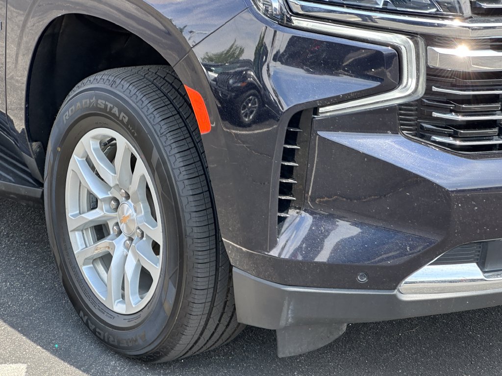 Used 2024 Chevrolet Suburban LT AWD/4WD image 16