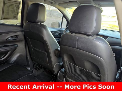 Used 2017 Buick Encore Preferred image 23
