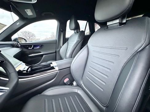 New 2026 Mercedes-Benz GLC 300 4MATIC image 19