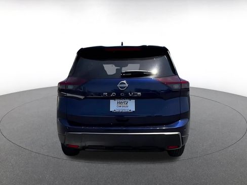 Used 2025 Nissan Rogue SV FWD image 12