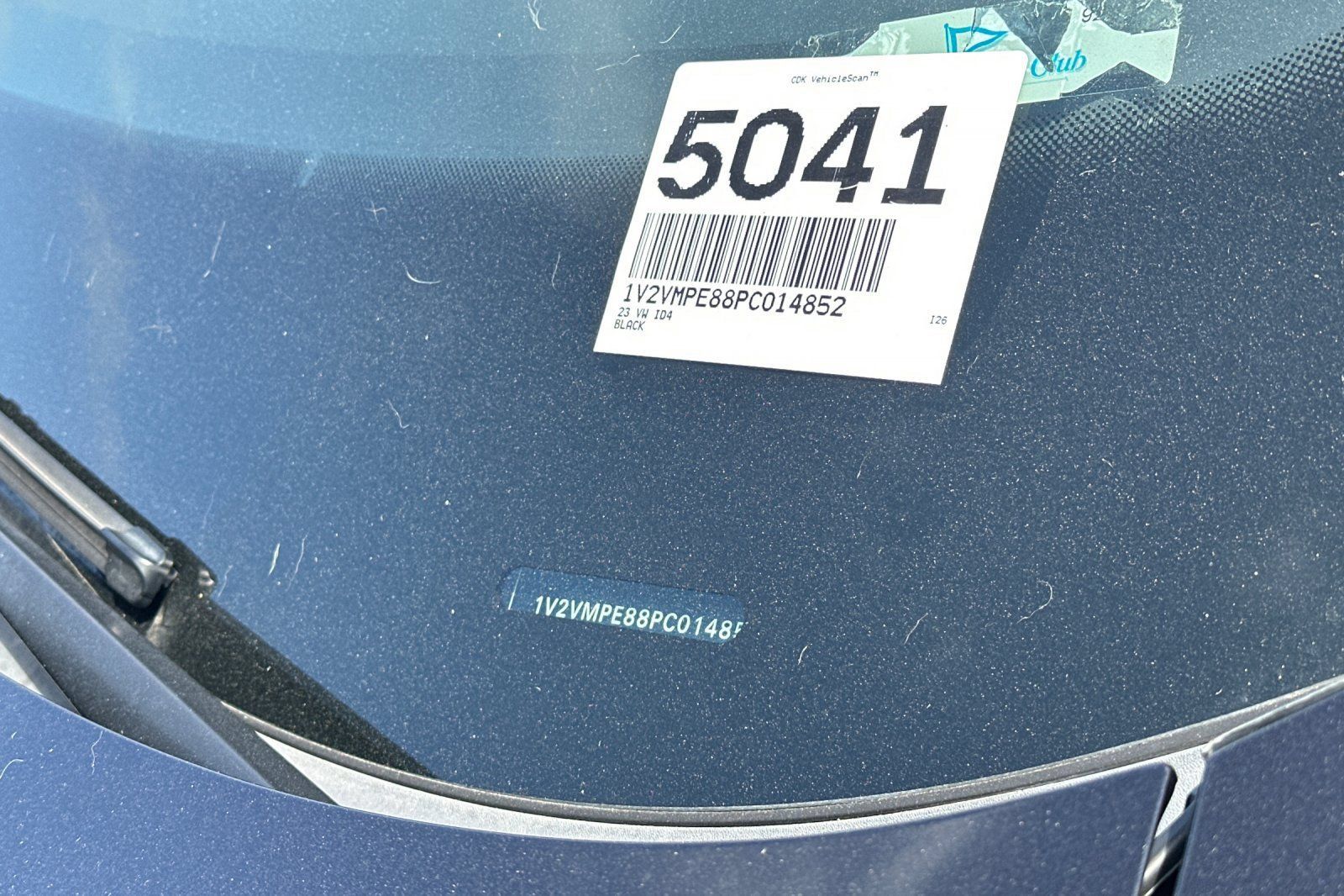 Used 2023 Volkswagen ID.4 Pro S RWD image 3