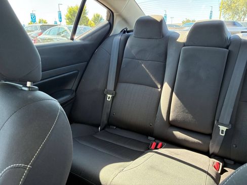Used 2025 Nissan Altima 2.5 SV FWD image 38