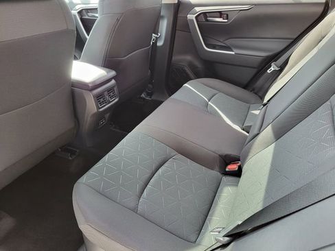 Used 2025 Toyota RAV4 XLE w/ Convenience Package image 34
