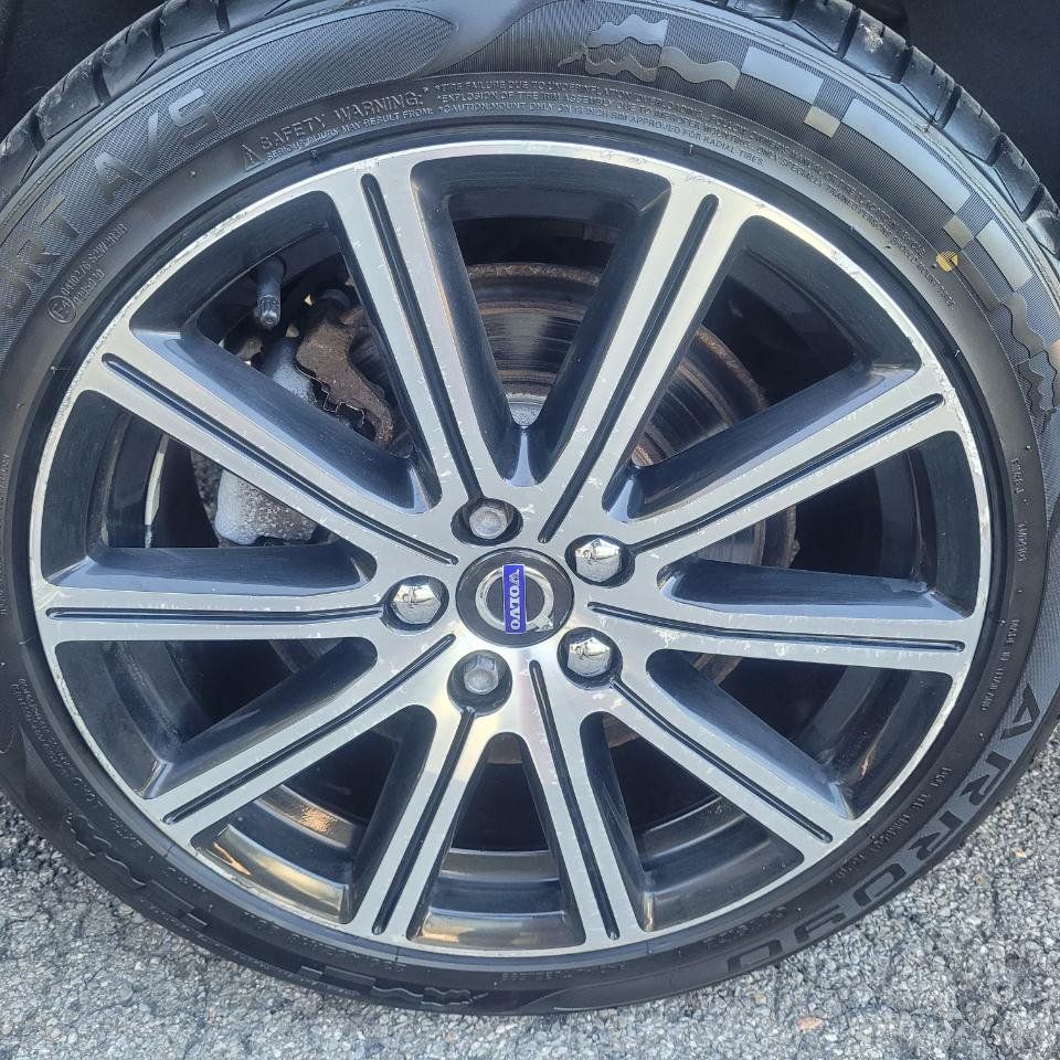Used 2018 Volvo S60 T5 Inscription AWD/4WD image 38