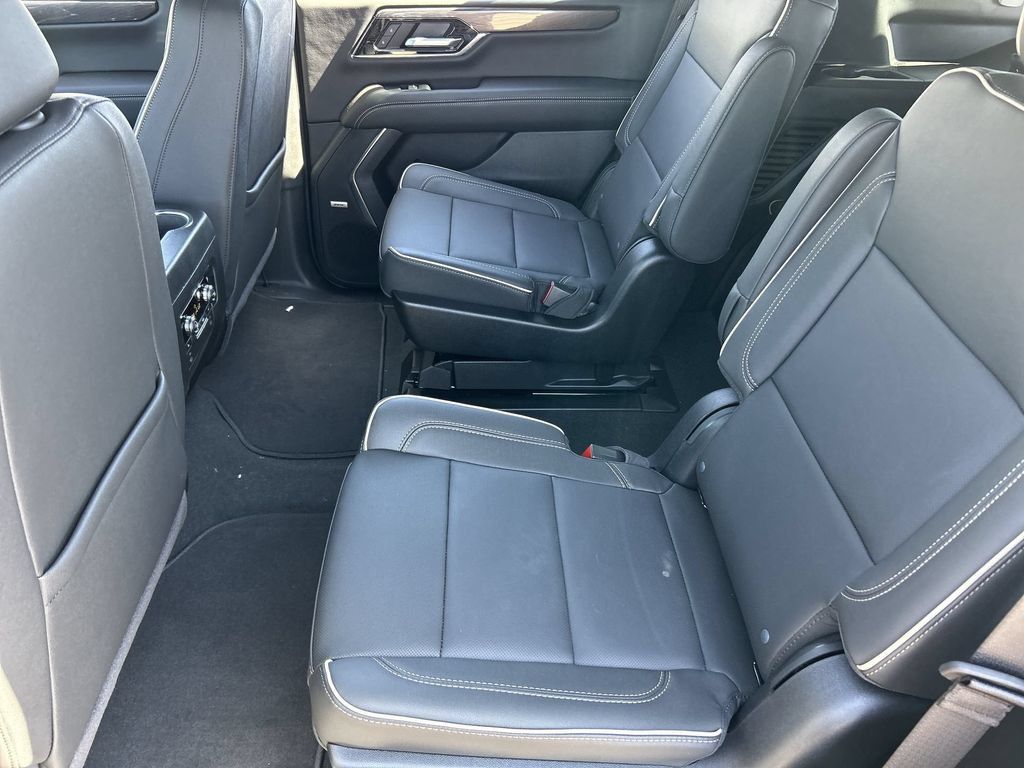 New 2026 GMC Yukon Elevation AWD/4WD image 26
