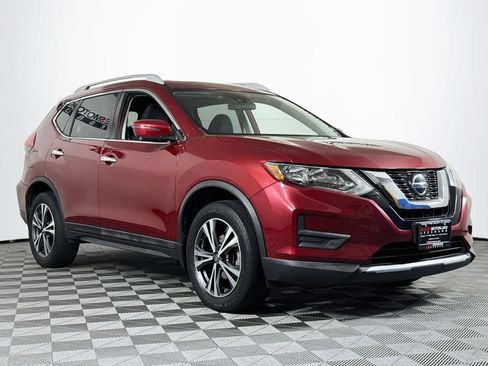 Used 2019 Nissan Rogue SV w/ Sun & Sound Touring Package AWD/4WD image 1