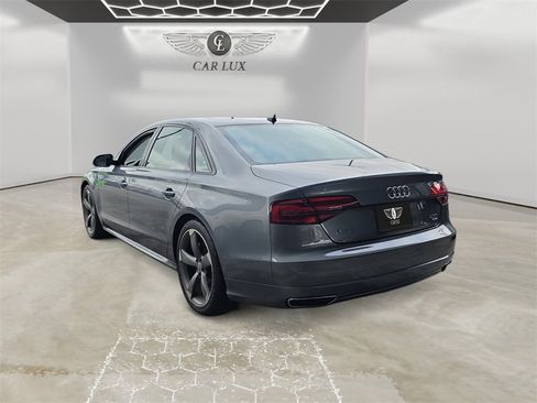 Used 2018 Audi A8 L 4.0T image 3