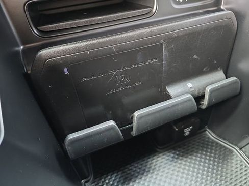 Used 2020 RAM 3500 Laramie image 19