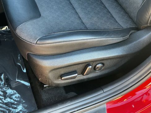 Certified 2022 Kia Niro LXS image 20