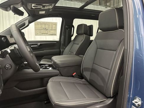 New 2026 Chevrolet Suburban Premier image 15