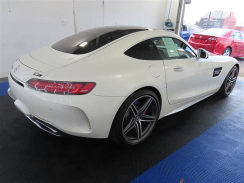 Used 2018 Mercedes-Benz AMG GT C image 16