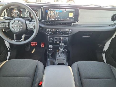 Used 2024 Jeep Wrangler Sport S image 21