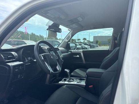 Used 2022 Toyota 4Runner TRD Sport image 6