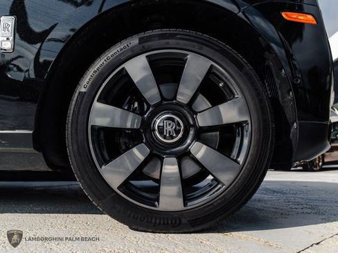 Used 2023 Rolls-Royce Cullinan image 38