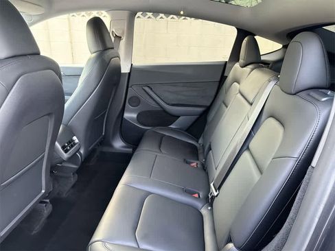 Used 2024 Tesla Model Y image 30