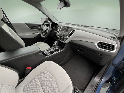 Certified 2024 Chevrolet Equinox LS image 35