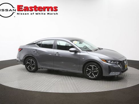 Used 2025 Nissan Sentra SV FWD image 46