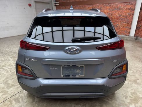 Used 2020 Hyundai Kona SEL Plus w/ Cargo Package AWD/4WD image 4