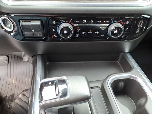 Used 2022 Chevrolet Silverado 1500 LTZ w/ LTZ Premium Package image 23