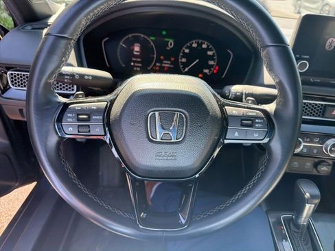 Used 2025 Honda Civic Sport image 28