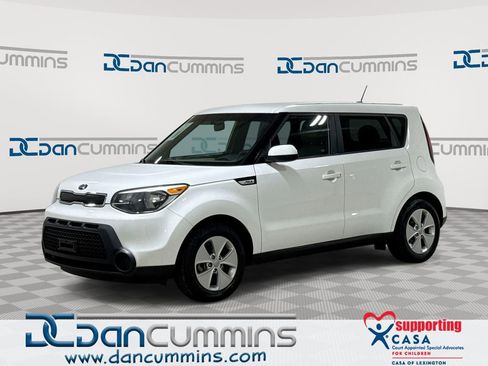 Used 2016 Kia Soul FWD image 1