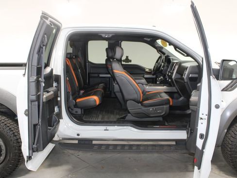 Used 2017 Ford F150 Raptor w/ Equipment Group 802A Luxury image 35