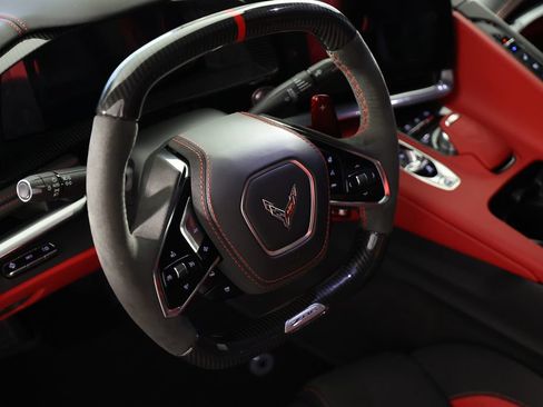 Used 2024 Chevrolet Corvette Z06 RWD image 15