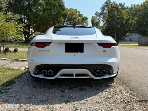Used 2021 Jaguar F-TYPE R image 16