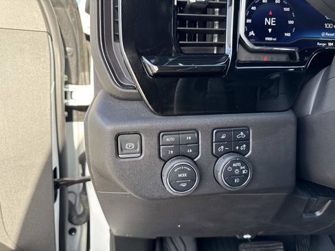 Used 2024 Chevrolet Silverado 1500 ZR2 w/ ZR2 Bison Edition image 31