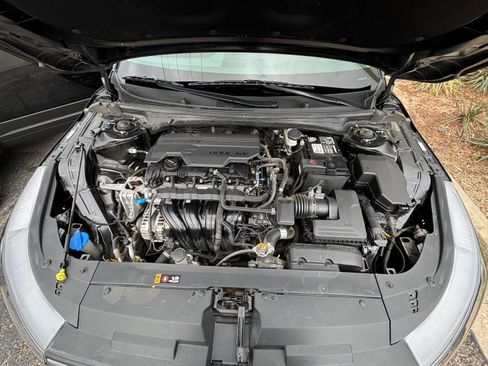 Used 2025 Kia K4 LXS image 31