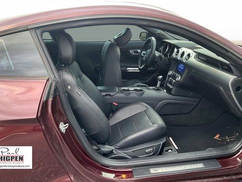Used 2018 Ford Mustang GT Premium image 7