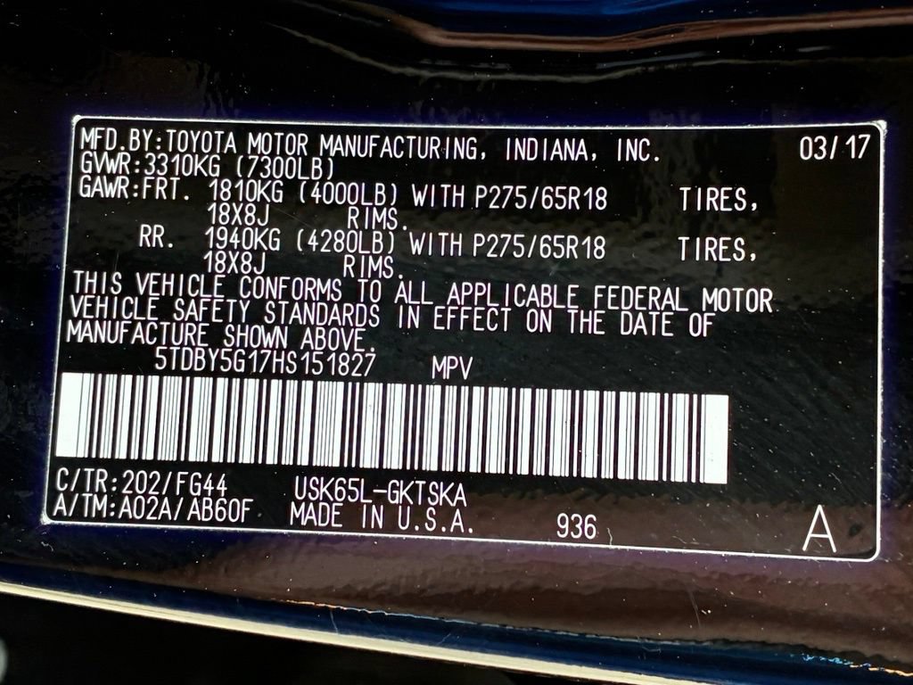 Used 2017 Toyota Sequoia SR5 AWD/4WD image 58