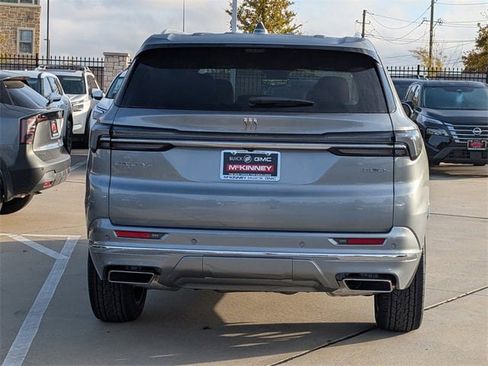 New 2026 Buick Enclave Avenir w/ Super Cruise Package image 5