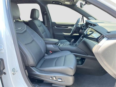 New 2025 Cadillac XT6 Premium Luxury w/ Technology Package image 29