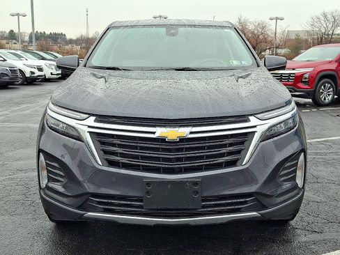 Used 2022 Chevrolet Equinox LT image 2