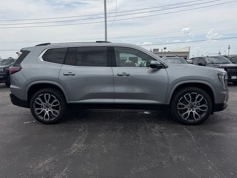 Used 2026 GMC Acadia Denali Ultimate AWD/4WD image 10
