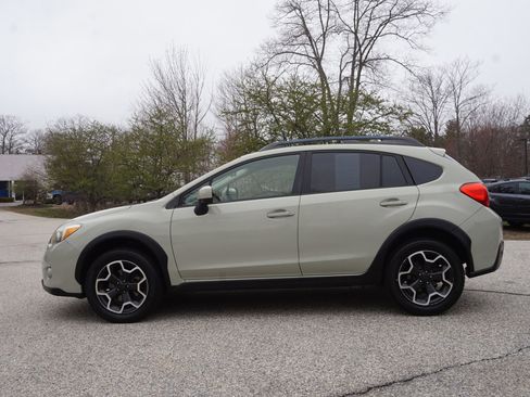 Used 2014 Subaru Crosstrek 2.0i Premium AWD/4WD image 8
