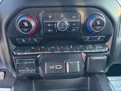 Used 2019 Chevrolet Silverado 1500 LT Trail Boss image 15