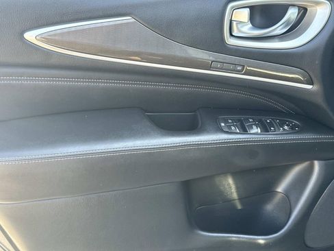 Used 2018 INFINITI QX60 FWD w/ Premium Plus Package image 19