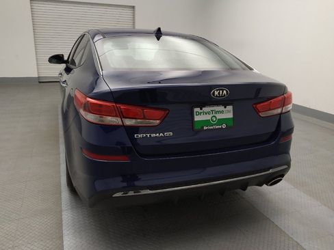 Used 2020 Kia Optima LX image 6