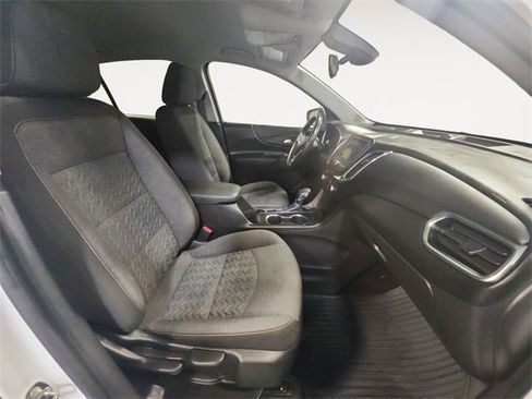 Used 2022 Chevrolet Equinox LT image 15
